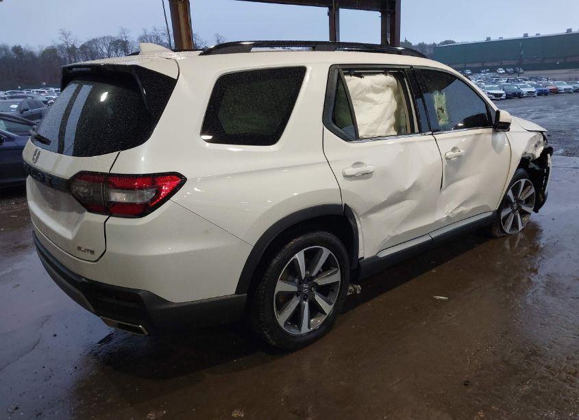 Photo 4 of 2025 Honda Pilot ELITE (VIN 5FNYG1H89SB058756)