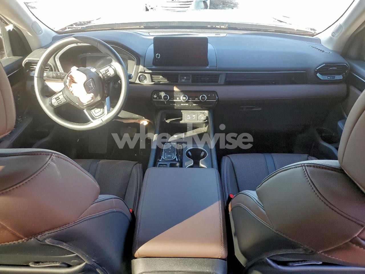 Photo 9 of 2025 HONDA PILOT ELITE (VIN 5FNYG1H89SB117921)