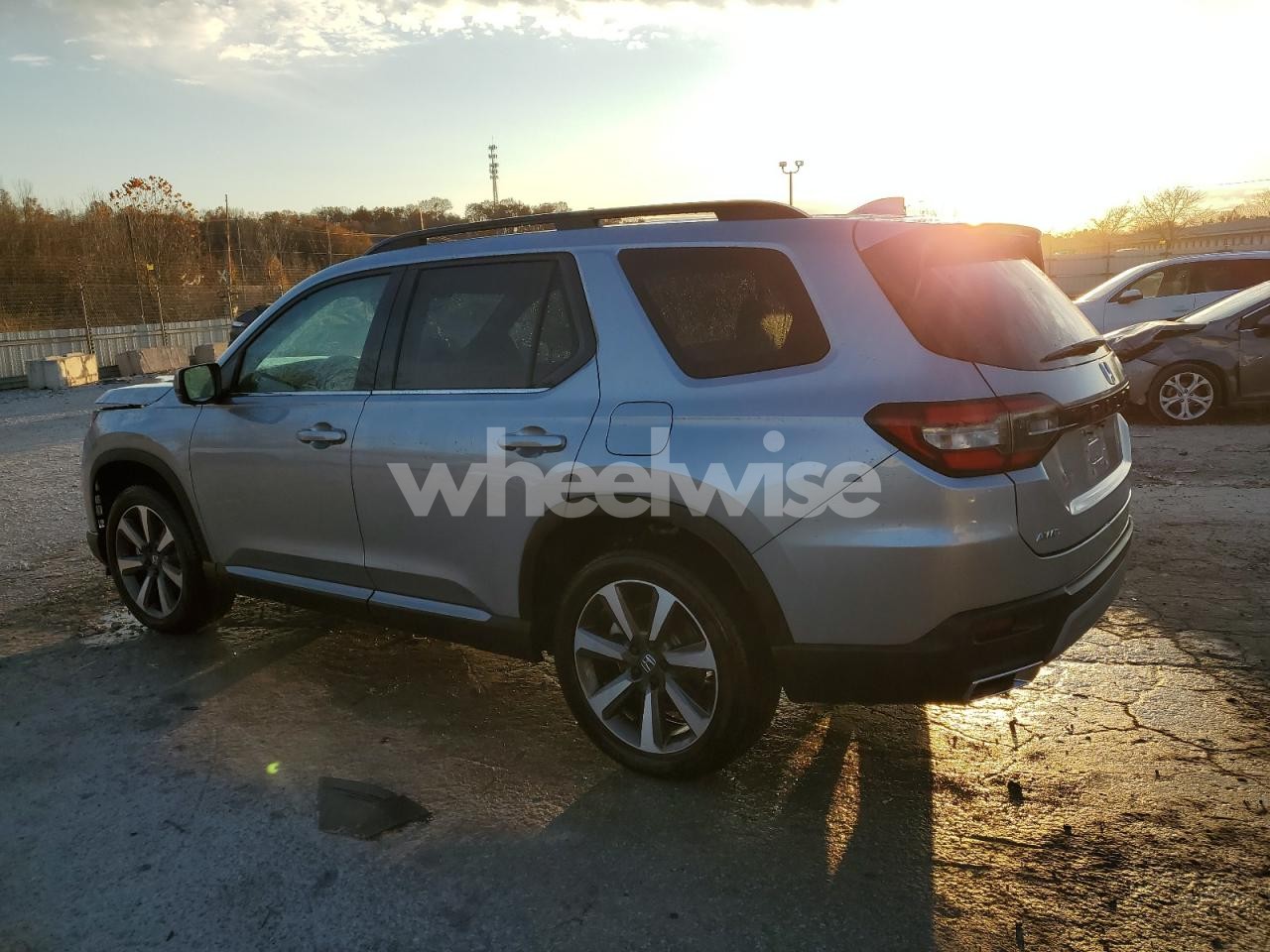 Photo 2 of 2025 HONDA PILOT ELITE (VIN 5FNYG1H8XSB047281)