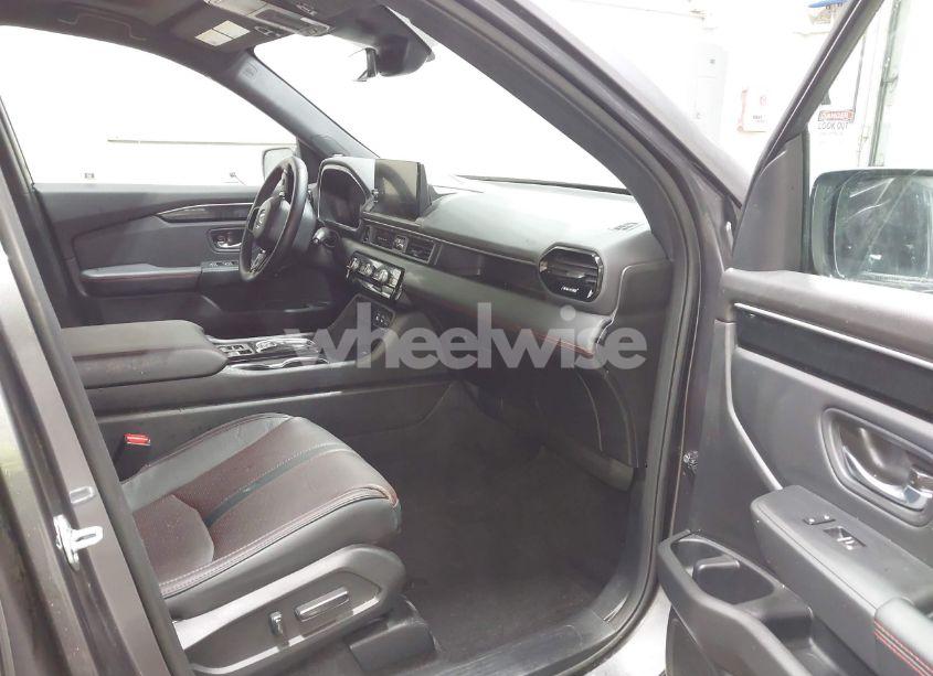 Photo 5 of 2025 Honda Pilot BLACK EDITION (VIN 5FNYG1H91SB034976)