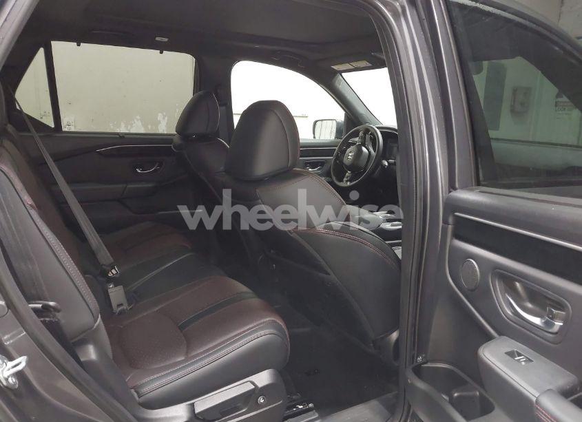 Photo 8 of 2025 Honda Pilot BLACK EDITION (VIN 5FNYG1H91SB034976)