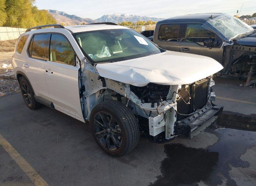 2025 Honda Pilot BLACK EDITION (VIN 5FNYG1H99SB052805) main photo