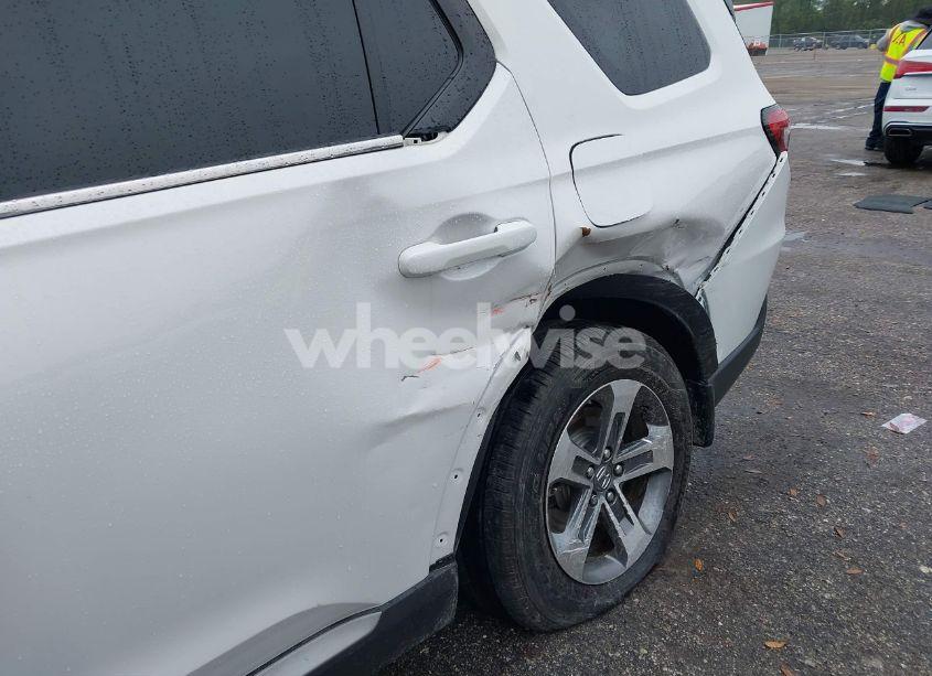 Photo 6 of 2025 Honda Pilot EX-L (VIN 5FNYG2H45SB005894)