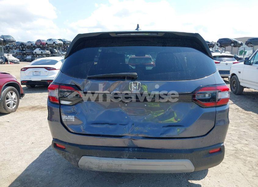 Photo 16 of 2024 Honda Pilot EX-L 7 PASSENGER (VIN 5FNYG2H5XRB001827)