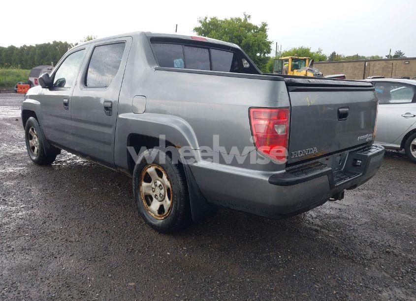 Photo 3 of 2009 Honda Ridgeline RT (VIN 5FPYK162X9B100513)