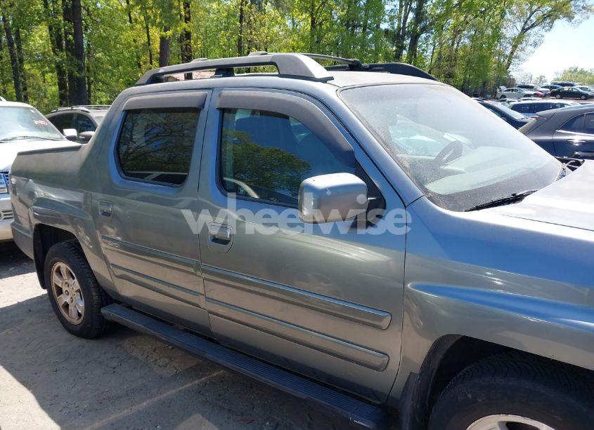 Photo 12 of 2009 Honda Ridgeline RTS (VIN 5FPYK16409B105186)