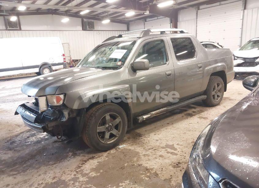 Photo 2 of 2009 Honda Ridgeline RTS (VIN 5FPYK16489B107106)