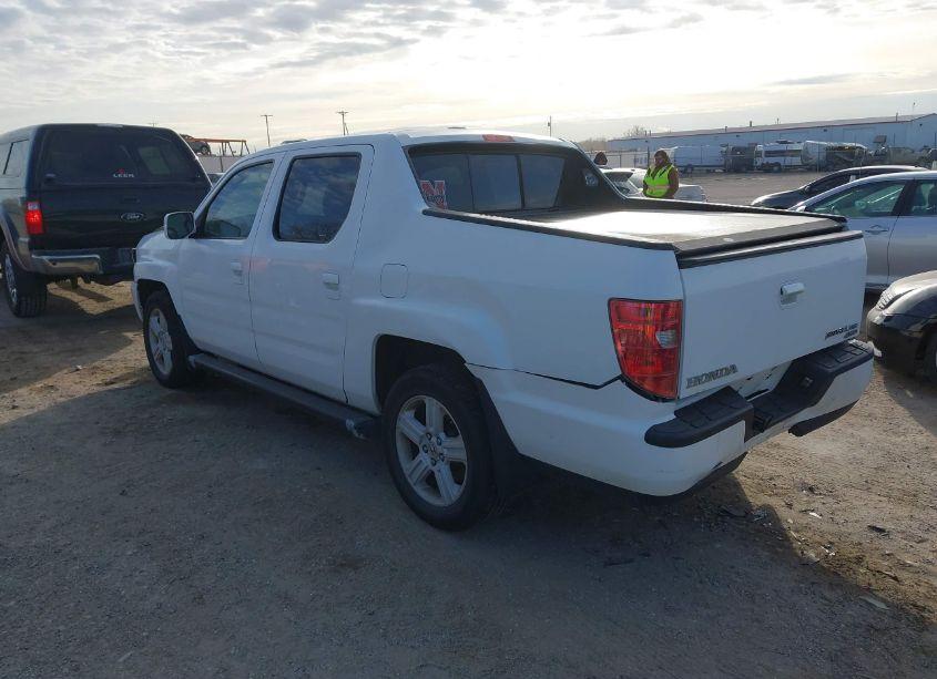 Photo 3 of 2009 Honda Ridgeline RTL (VIN 5FPYK16529B107420)