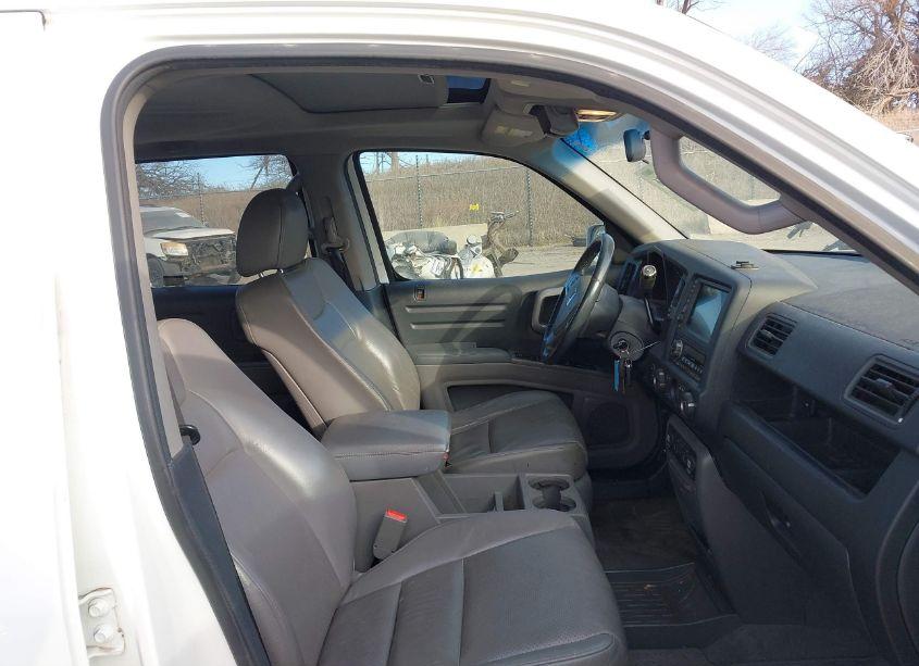 Photo 5 of 2009 Honda Ridgeline RTL (VIN 5FPYK16529B107420)