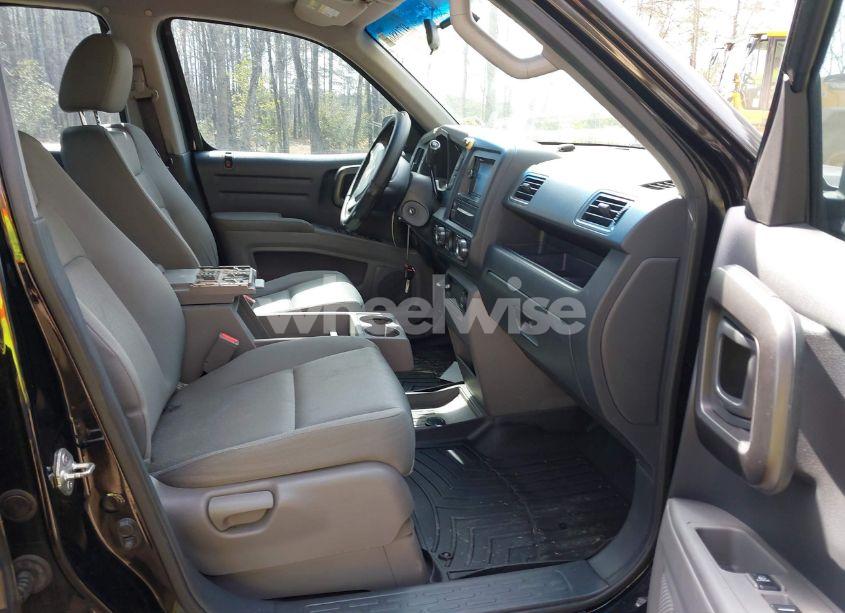 Photo 5 of 2011 Honda Ridgeline RT (VIN 5FPYK1F20BB002726)