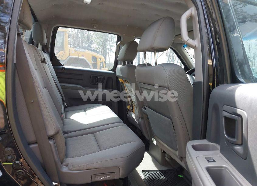 Photo 8 of 2011 Honda Ridgeline RT (VIN 5FPYK1F20BB002726)