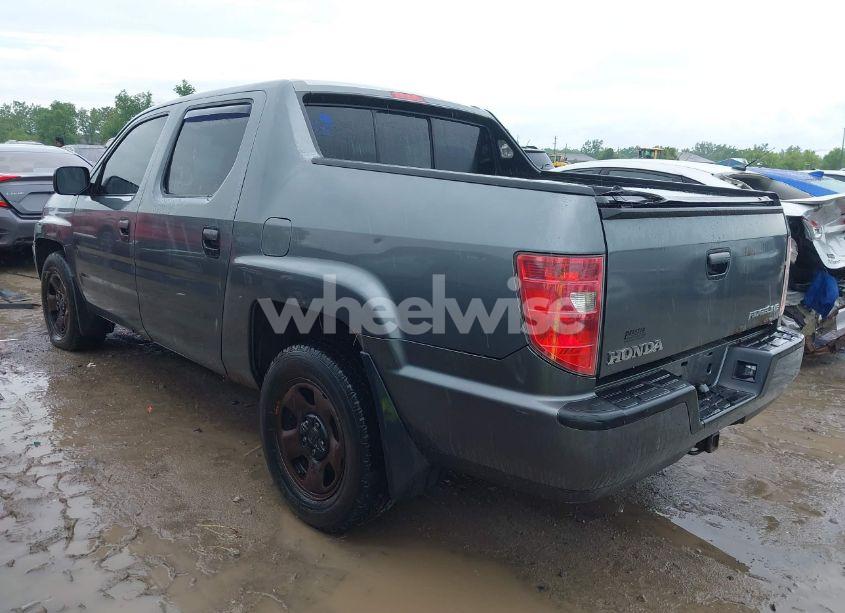 Photo 3 of 2010 Honda Ridgeline RT (VIN 5FPYK1F22AB001981)