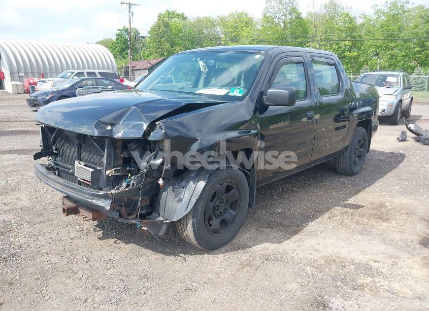 Photo 2 of 2013 Honda Ridgeline RT (VIN 5FPYK1F23DB014100)