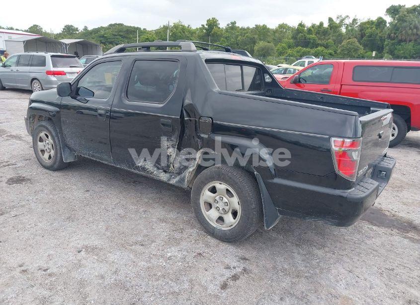 Photo 3 of 2013 Honda Ridgeline RT (VIN 5FPYK1F26DB013832)
