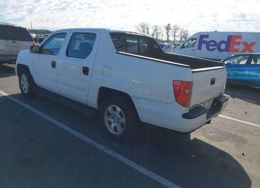 Photo 3 of 2010 Honda Ridgeline RT (VIN 5FPYK1F27AB003127)