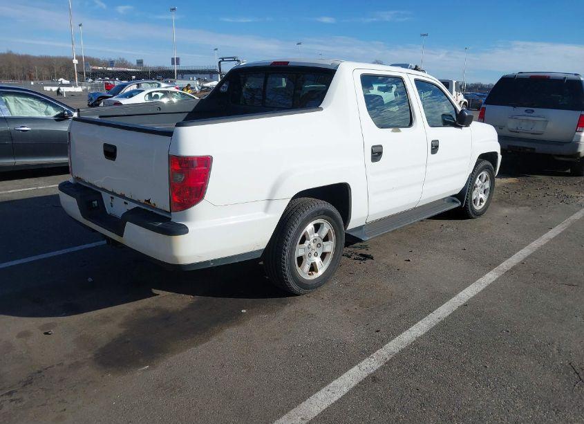 Photo 4 of 2010 Honda Ridgeline RT (VIN 5FPYK1F27AB003127)