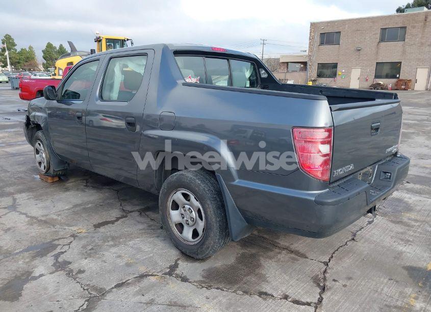 Photo 3 of 2011 Honda Ridgeline RT (VIN 5FPYK1F27BB453796)