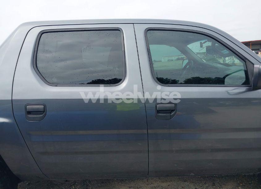 Photo 13 of 2010 Honda Ridgeline RT (VIN 5FPYK1F28AB010815)