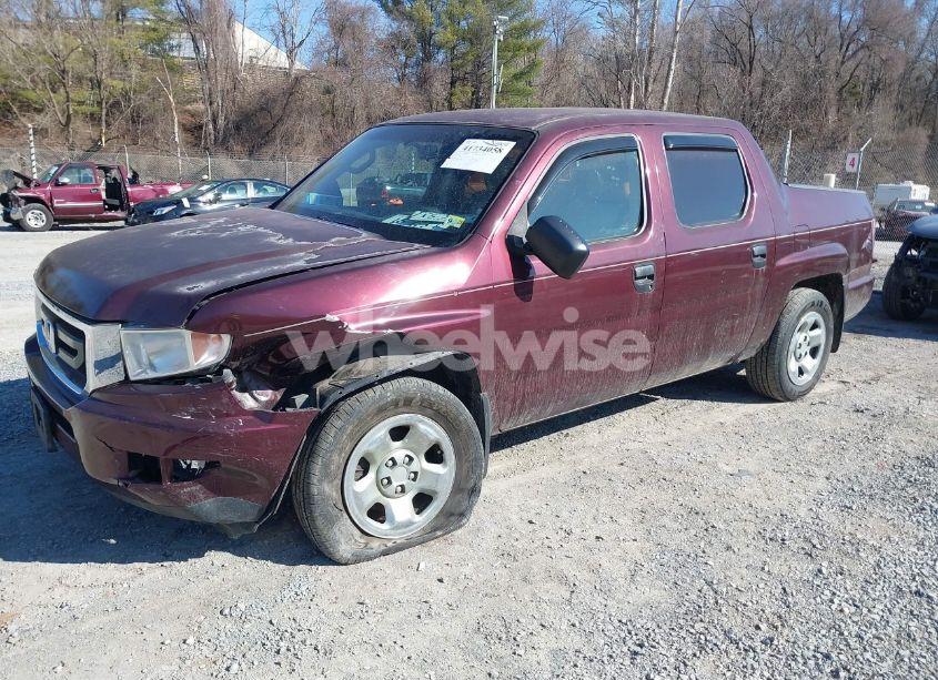 Photo 2 of 2011 Honda Ridgeline RT (VIN 5FPYK1F2XBB002135)