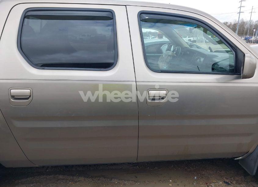 Photo 14 of 2011 Honda Ridgeline RTS (VIN 5FPYK1F40BB001822)