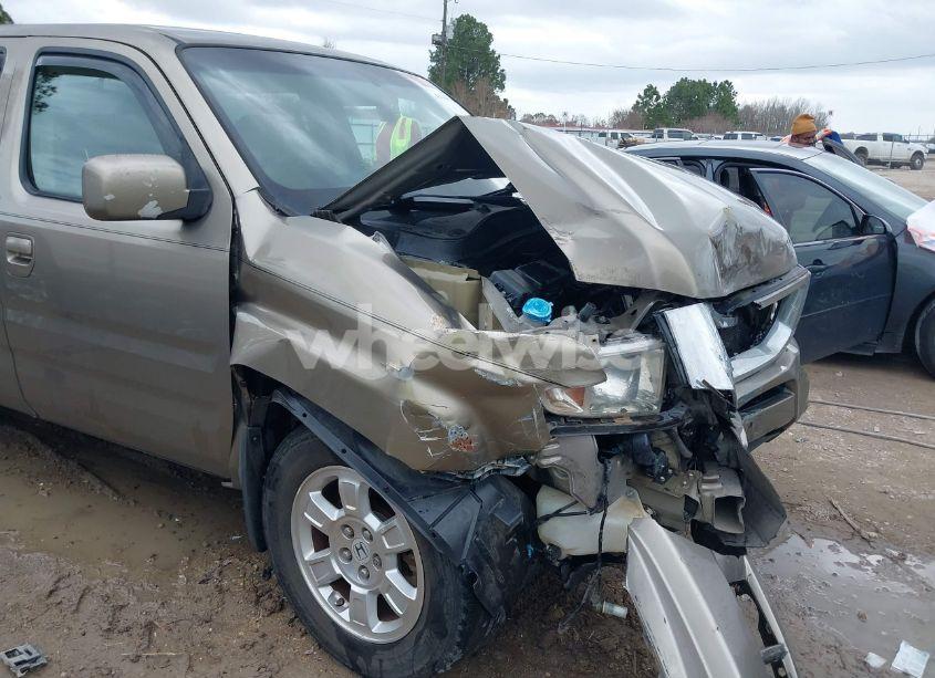 Photo 6 of 2011 Honda Ridgeline RTS (VIN 5FPYK1F40BB001822)