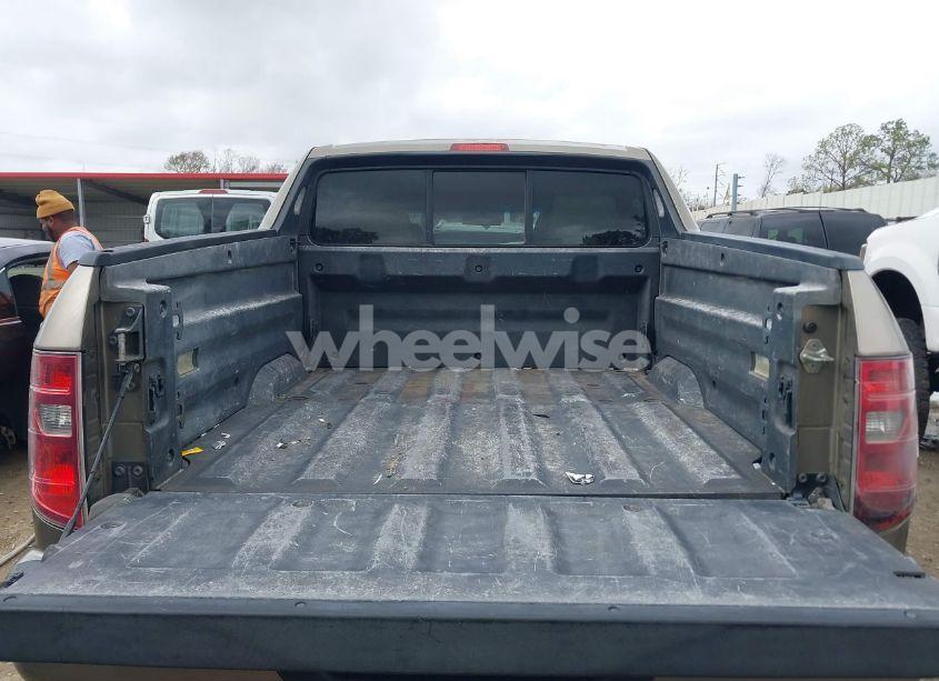 Photo 8 of 2011 Honda Ridgeline RTS (VIN 5FPYK1F40BB001822)