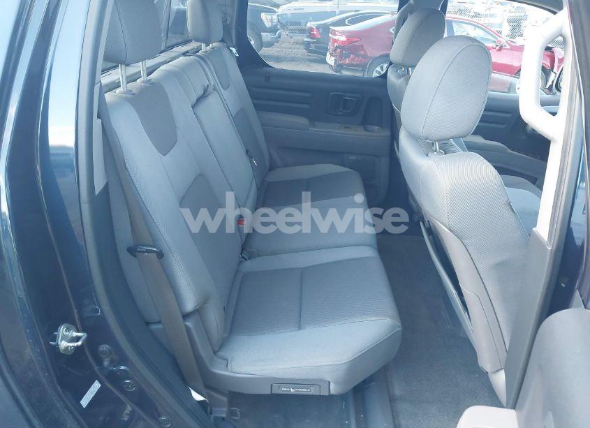 Photo 8 of 2011 Honda Ridgeline RTS (VIN 5FPYK1F42BB007914)