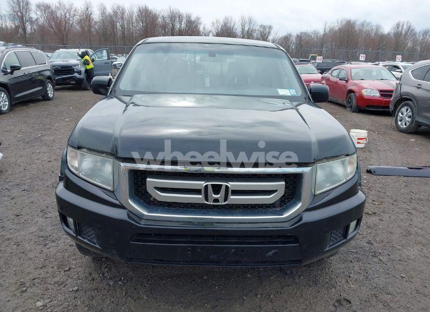 Photo 6 of 2011 Honda Ridgeline RTS (VIN 5FPYK1F47BB453556)