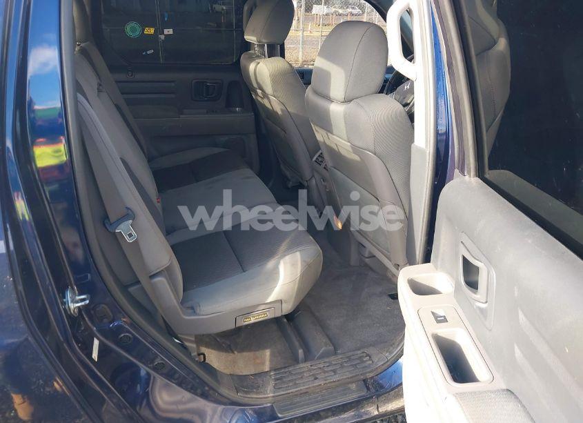 Photo 8 of 2014 Honda Ridgeline RTS (VIN 5FPYK1F48EB004729)