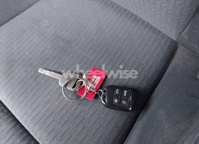 Photo 11 of 2010 Honda Ridgeline RTS (VIN 5FPYK1F4XAB012888)