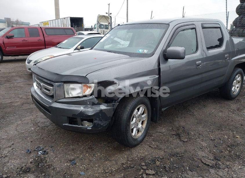 Photo 6 of 2010 Honda Ridgeline RTS (VIN 5FPYK1F4XAB012888)
