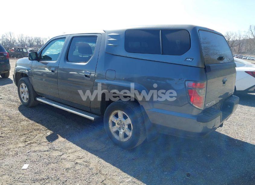 Photo 3 of 2013 Honda Ridgeline RTS (VIN 5FPYK1F4XDB001703)