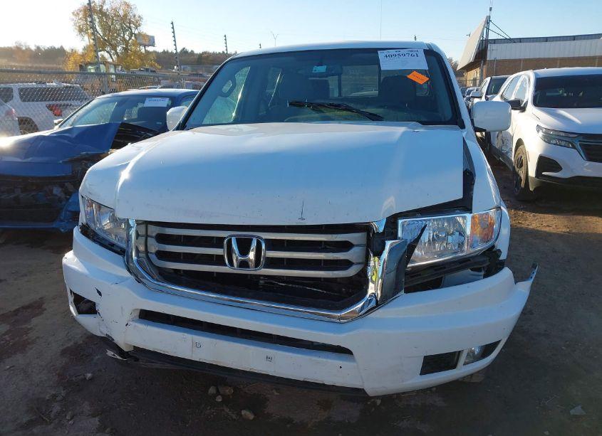 Photo 6 of 2013 Honda Ridgeline RTS (VIN 5FPYK1F4XDB016119)