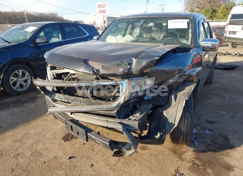 Photo 2 of 2013 Honda Ridgeline RTL (VIN 5FPYK1F50DB501877)