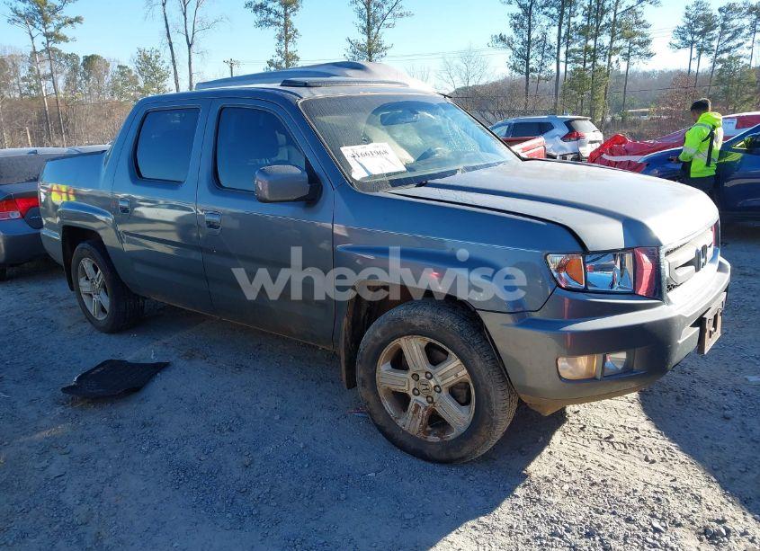 2010 Honda Ridgeline RTL (VIN 5FPYK1F52AB004678) main photo
