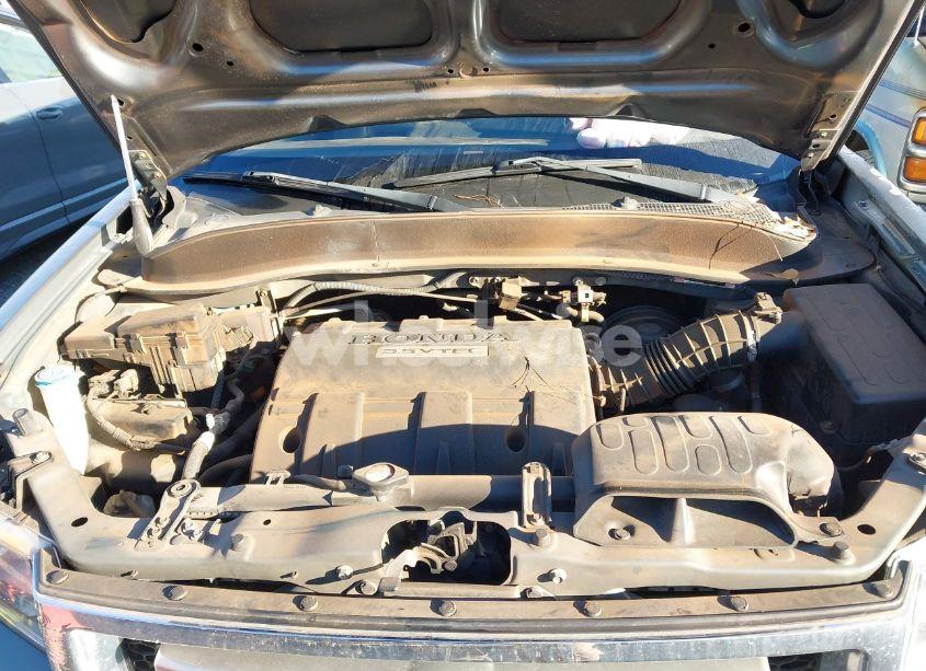 Photo 10 of 2010 Honda Ridgeline RTL (VIN 5FPYK1F52AB004678)