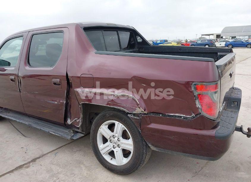 Photo 17 of 2014 Honda Ridgeline RTL (VIN 5FPYK1F52EB010700)