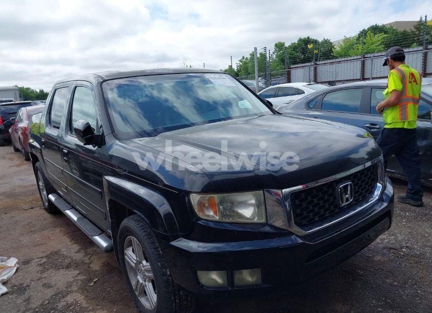 2010 Honda Ridgeline RTL (VIN 5FPYK1F54AB008375) main photo