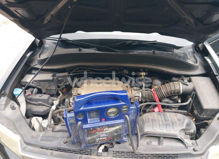 Photo 10 of 2010 Honda Ridgeline RTL (VIN 5FPYK1F54AB008375)