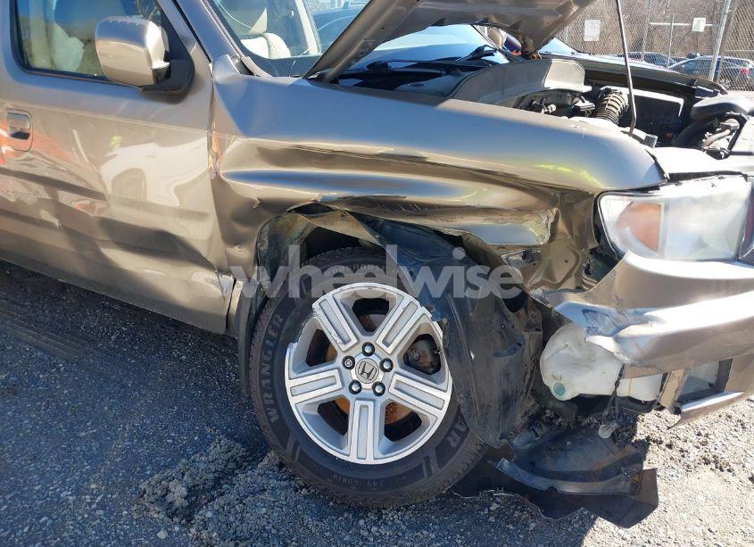 Photo 6 of 2010 Honda Ridgeline RTL (VIN 5FPYK1F54AB008506)