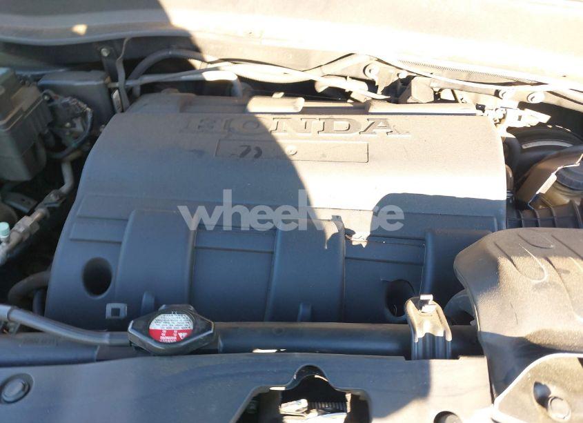 Photo 10 of 2011 Honda Ridgeline RTL (VIN 5FPYK1F54BB010113)