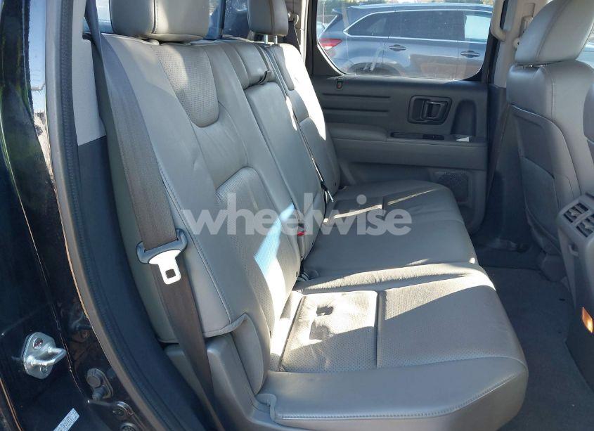 Photo 8 of 2011 Honda Ridgeline RTL (VIN 5FPYK1F54BB010113)