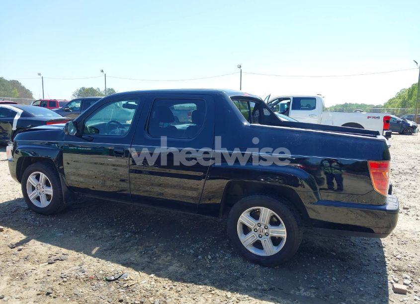 Photo 14 of 2013 Honda Ridgeline RTL (VIN 5FPYK1F54DB002709)