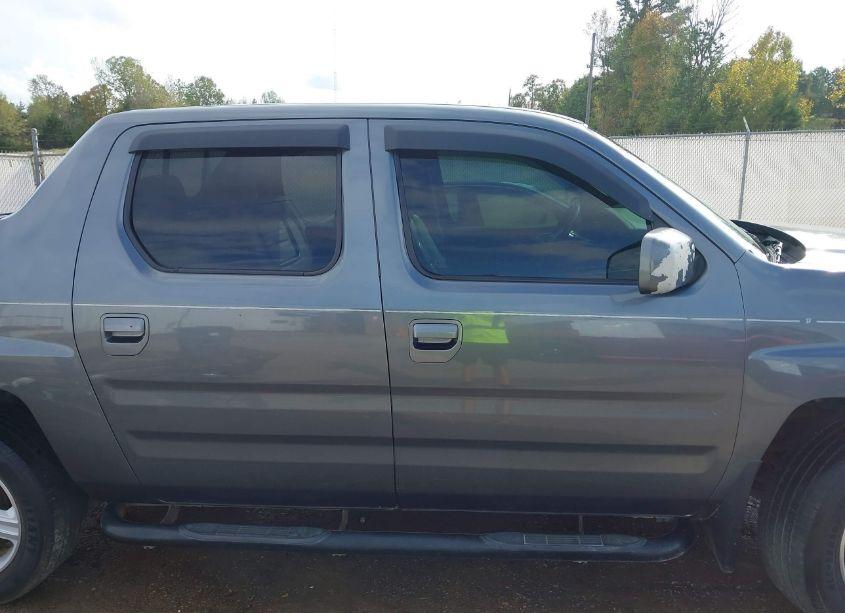 Photo 14 of 2013 Honda Ridgeline RTL (VIN 5FPYK1F55DB004002)