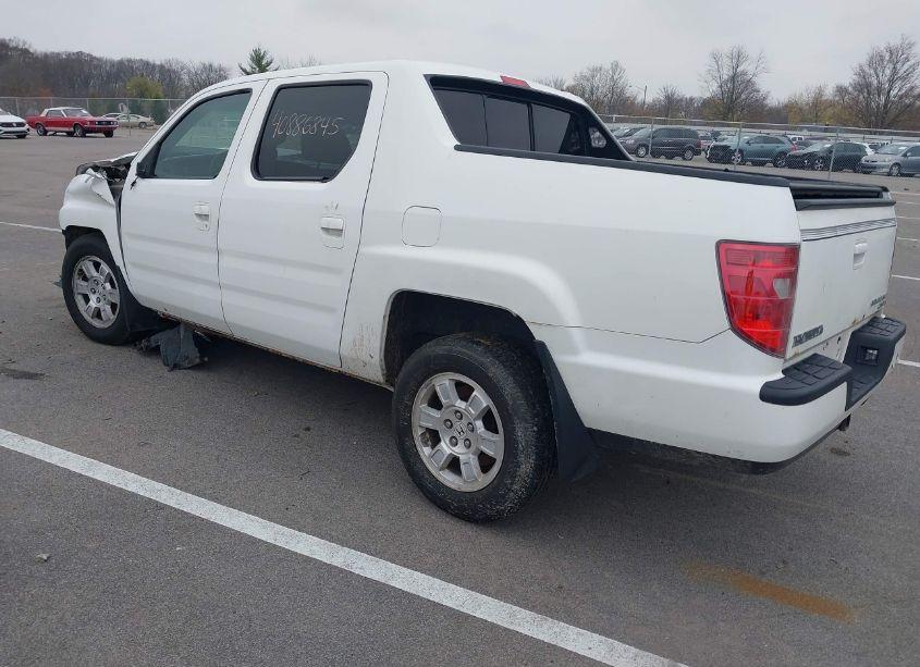 Photo 3 of 2011 Honda Ridgeline RTL (VIN 5FPYK1F56BB502643)