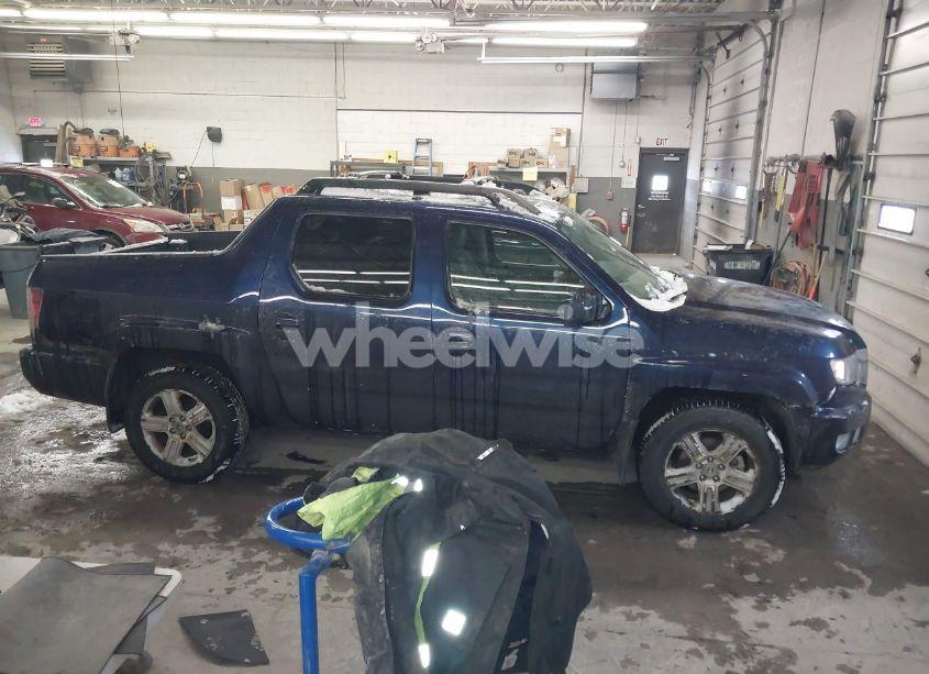 Photo 13 of 2013 Honda Ridgeline RTL (VIN 5FPYK1F56DB002369)