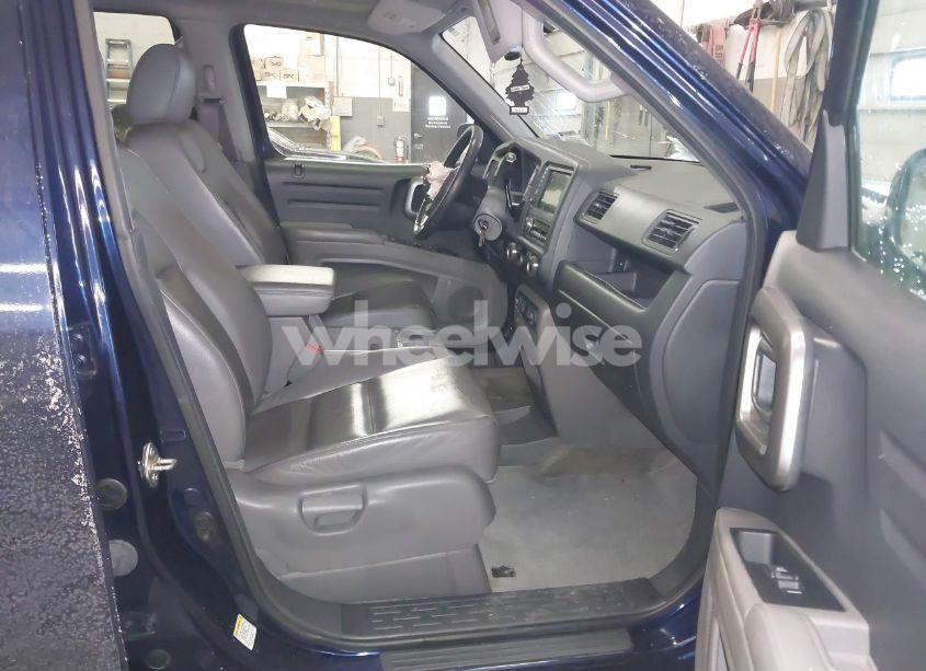 Photo 5 of 2013 Honda Ridgeline RTL (VIN 5FPYK1F56DB002369)