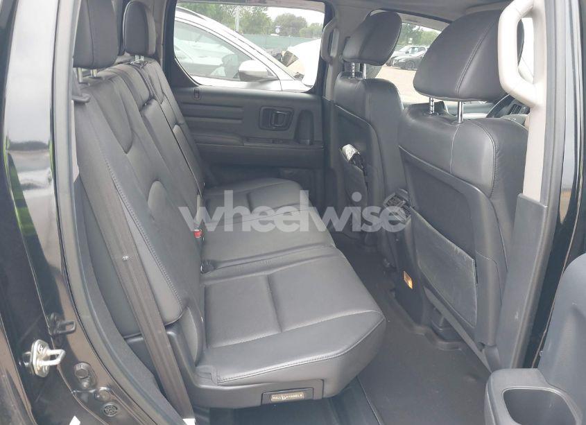 Photo 8 of 2013 Honda Ridgeline RTL (VIN 5FPYK1F56DB003473)