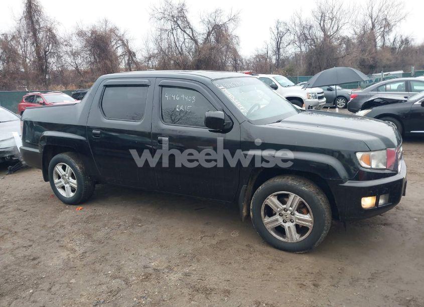 Photo 13 of 2013 Honda Ridgeline RTL (VIN 5FPYK1F56DB004414)