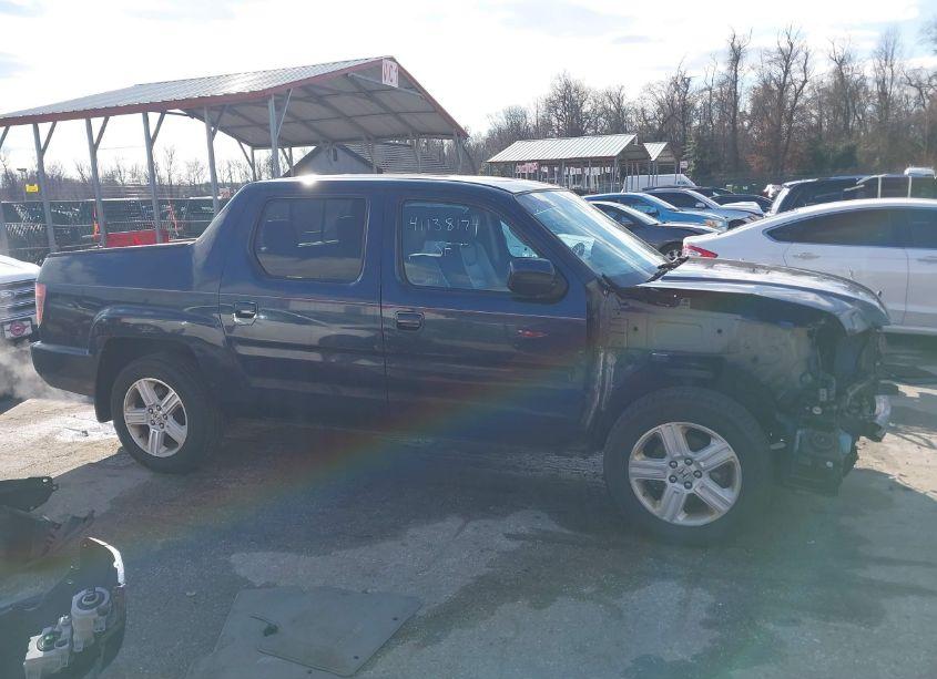 Photo 14 of 2010 Honda Ridgeline RTL (VIN 5FPYK1F57AB001758)